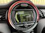 MINI Cooper 3-Deurs 1.5 Serious Business | Panoramadak | Cruise Control | Parkeersensoren Achter | Keyless Entry/Go | Bluetooth | Navigatie | Airconditioning |