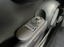 MINI Cooper 3-Deurs 1.5 Serious Business | Panoramadak | Cruise Control | Parkeersensoren Achter | Keyless Entry/Go | Bluetooth | Navigatie | Airconditioning |