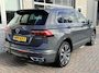 Volkswagen Tiguan 1.4 TSI eHybrid 2X R-Line / 245 PK/ AUTOMAAT/ TREKHAAK/ PANO/ KEYLESS/ DIGITAL DASH/ HEAD-UP DISPLAY/ NAVI/ APP-CONNECT/ PARK. SENSOREN/ CLIMA/ STOELVERWARMING/ 20" LMV