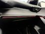 Peugeot e-208 EV GT Pack 50 kWh Navigatie | Camera | Adaptive Cruise Control | Stoelverwarming | Alcantara Bekleding