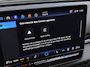 Volkswagen T-Roc 1.5eTSI/150PK R Line · Camera · Navigatie · Apple/Android Car Play · Trekhaak · Stoelverwarming · Garantie t/m 19-01-2028
