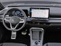 Volkswagen T-Roc 1.5eTSI/150PK R Line · Camera · Navigatie · Apple/Android Car Play · Trekhaak · Stoelverwarming · Garantie t/m 19-01-2028