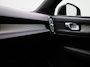 Volvo XC40 Recharge Core | Apple Carplay / Android Auto | Stoelverwarming | Stuurverwarming | Achteruitrijcamera | Lichtmetalen Velgen |