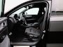 Volvo XC40 Recharge Core | Apple Carplay / Android Auto | Stoelverwarming | Stuurverwarming | Achteruitrijcamera | Lichtmetalen Velgen |