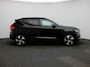 Volvo XC40 Recharge Core | Apple Carplay / Android Auto | Stoelverwarming | Stuurverwarming | Achteruitrijcamera | Lichtmetalen Velgen |
