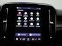 Volvo XC40 Recharge Core | Apple Carplay / Android Auto | Stoelverwarming | Stuurverwarming | Achteruitrijcamera | Lichtmetalen Velgen |