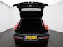 Volvo XC40 Recharge Core | Apple Carplay / Android Auto | Stoelverwarming | Stuurverwarming | Achteruitrijcamera | Lichtmetalen Velgen |