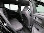 Volvo XC40 Recharge Core | Apple Carplay / Android Auto | Stoelverwarming | Stuurverwarming | Achteruitrijcamera | Lichtmetalen Velgen |