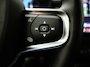 Volvo XC40 Recharge Core | Apple Carplay / Android Auto | Stoelverwarming | Stuurverwarming | Achteruitrijcamera | Lichtmetalen Velgen |