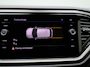 Volkswagen T-Roc 1.0 TSI Style Business 110 PK | Navigatie | Parkeersensoren | Climate Control | Adaptive Cruise Control | Achterklep, elektrisch bedienbaar | Apple Carplay | Android Auto |
