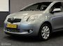 Toyota Yaris 1.3 VVTi Sol MMT AUTOMAAT / AIRCO / PDC / DEALER O.H. /