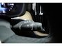 Volvo XC60 2.0 T8 Plug-in hybrid AWD Ultra Dark | Pano-dak | Trekhaak | Head-up | 360 camera | Stoel + stuurverw. | aurora silver |