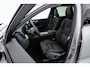 Volvo XC60 2.0 T8 Plug-in hybrid AWD Ultra Dark | Pano-dak | Trekhaak | Head-up | 360 camera | Stoel + stuurverw. | aurora silver |