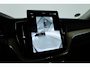 Volvo XC60 2.0 T8 Plug-in hybrid AWD Ultra Dark | Pano-dak | Trekhaak | Head-up | 360 camera | Stoel + stuurverw. | aurora silver |