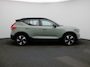 Volvo XC40 Single Motor Extened Range Core 82 kWh | Automaat | Apple Carplay / Android Auto | Trekhaak | Virtual Cockpit | Stoel - Stuurverwarming | Achteruitrijcamera | Navigatie | Climate Control | Cruise Control | Lichtmetalen Velgen |