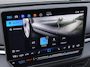 Volkswagen T-Roc 1.5eTSI/150PK R Line · Camera · Navigatie · Apple/Android Car Play · Trekhaak · Stoelverwarming · Garantie t/m 20-01-2028