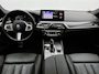 BMW 5-Serie Touring 530e Business Edition Plus M-Sport | CoPilot Pack | Stoelgeheugen | Head-up Display | Onderweg-naar-dealer