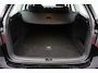Volkswagen Passat Variant 1.4 TSI Comfortline BlueMotion/ Automaat!/ Trekhaak/ Navi/ Clima/ Cruise/ Elek. pakket/ Isofix/ Bluetooth/ Armsteun/ Multi. LEDER. Stuur/ Mistl./ PDC V+A/ Chroom/ Dakrails.