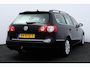 Volkswagen Passat Variant 1.4 TSI Comfortline BlueMotion/ Automaat!/ Trekhaak/ Navi/ Clima/ Cruise/ Elek. pakket/ Isofix/ Bluetooth/ Armsteun/ Multi. LEDER. Stuur/ Mistl./ PDC V+A/ Chroom/ Dakrails.