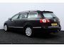 Volkswagen Passat Variant 1.4 TSI Comfortline BlueMotion/ Automaat!/ Trekhaak/ Navi/ Clima/ Cruise/ Elek. pakket/ Isofix/ Bluetooth/ Armsteun/ Multi. LEDER. Stuur/ Mistl./ PDC V+A/ Chroom/ Dakrails.