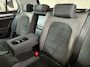 Volkswagen Golf 1.0 TSI Highline Business R + STOELVERWARMING / MASSAGE + PANO