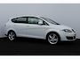 SEAT Altea XL 1.2 TSI Ecomotive Businessline COPA/ KETTING VERV!/ Trekhaak/ 17'' LMV/ DAB+/ Navi/ Clima/ Cruise/ Elek. pakket/ Isofix/ Bluetooth/ Armsteun/ Multi. LEDER. Stuur/ Mistl./ PDC/ Extra getint glas/ Dakrails.
