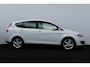 SEAT Altea XL 1.2 TSI Ecomotive Businessline COPA/ KETTING VERV!/ Trekhaak/ 17'' LMV/ DAB+/ Navi/ Clima/ Cruise/ Elek. pakket/ Isofix/ Bluetooth/ Armsteun/ Multi. LEDER. Stuur/ Mistl./ PDC/ Extra getint glas/ Dakrails.