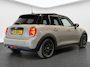 MINI Cooper 5-Deurs 1.5 Business Edition (PANO, JCW, CAMERA, H&K AUDIO, STOELVERWARMING)