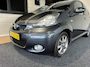 Toyota Aygo 1.0-12V DYN. NAV.l AUTOMAAT l UNIEK l NAVI l LMV l