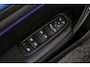 Renault Megane 1.2 TCe GT-Line/ 132pk!/ Trekhaak/ Apple + Android/ Panorama-Dak/ BOSE/ Stoelverw./ HUD/ Alcantara/ LED koplampen/ Keyless/ Camera/ Dode-Hoek DET./ Zwarte-Hemel/ Lane-Assist/ Cruise/ Ambient Light.