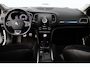 Renault Megane 1.2 TCe GT-Line/ 132pk!/ Trekhaak/ Apple + Android/ Panorama-Dak/ BOSE/ Stoelverw./ HUD/ Alcantara/ LED koplampen/ Keyless/ Camera/ Dode-Hoek DET./ Zwarte-Hemel/ Lane-Assist/ Cruise/ Ambient Light.
