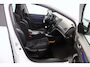 Renault Megane 1.2 TCe GT-Line/ 132pk!/ Trekhaak/ Apple + Android/ Panorama-Dak/ BOSE/ Stoelverw./ HUD/ Alcantara/ LED koplampen/ Keyless/ Camera/ Dode-Hoek DET./ Zwarte-Hemel/ Lane-Assist/ Cruise/ Ambient Light.