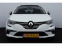 Renault Megane 1.2 TCe GT-Line/ 132pk!/ Trekhaak/ Apple + Android/ Panorama-Dak/ BOSE/ Stoelverw./ HUD/ Alcantara/ LED koplampen/ Keyless/ Camera/ Dode-Hoek DET./ Zwarte-Hemel/ Lane-Assist/ Cruise/ Ambient Light.