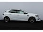 Renault Megane 1.2 TCe GT-Line/ 132pk!/ Trekhaak/ Apple + Android/ Panorama-Dak/ BOSE/ Stoelverw./ HUD/ Alcantara/ LED koplampen/ Keyless/ Camera/ Dode-Hoek DET./ Zwarte-Hemel/ Lane-Assist/ Cruise/ Ambient Light.