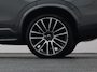 Volvo XC90 2.0 T8 Plug-in hybrid AWD Ultra Dark 7-Pers | PANO | 360° | B&W | 22 Inch | MEMORY | LUCHTVERING | STOELMASSAGE | STOELVENT. | STOEL- EN STUURVERW. | TREKHAAK