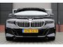 BMW 5-Serie 530e M Sport - Panoramadak + Harman Kardon + Trekhaak wegklapbaar + Adaptive Drive + 1e Eigenaar + Nederlandse BMW + Dealer onderhouden + 360 Camera + Led + Fabrieksgarantie