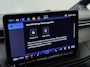 Volkswagen Multivan Bulli Edition L2 1.5 eHybrid 180 kW (245 pk) 4M | IQ Light | Panoramadak | Area View | 12,9 inch Discover Pro | Wegklapbare trekhaak | Zitopstelling 2-2-3 met vis-a-vis | Privacy glass |