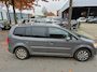 Volkswagen Touran BWJ 2013 1.6 TDI 105 PK Highline BlueMotion 7p. AUTOMAAT |