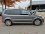 Volkswagen Touran BWJ 2013 1.6 TDI 105 PK Highline BlueMotion 7p. AUTOMAAT |