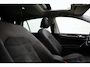 Volkswagen Golf 1.5 TSI Highline 3x R LINE PANO VIRTUAL CAM