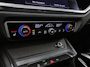 Audi Q3 45 TFSIe 245pk S edition · Apple/Android Car Play · Wegklapbare Trekhaak · Dodehoeksensoren · Navigatie · Stoelverwarming · P-Sensoren · 19'' Inch ·