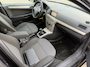 Opel Astra 1.6 Temptation 5 Drs Airco/LMV/StrBkr