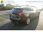 Volvo V60 2.4 D6 TWIN ENGINE MOMENTUM DEC 2015 NL AUTO AIRCO WERKT NIET NAVI CLIMA CRUISE STOELVERWARMING TREKHAAK BLUETOOTH LMV 4X ELECTR.RAMEN-SPIEGELS