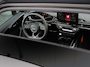 Audi A4 Avant 35 TFSI S edition Competition 150 pk | Panorama dak | B&O | Trekhaak | Stoelverwarming | Sfeerverlichting | Navigatie |