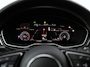 Audi A4 Avant 35 TFSI S edition Competition 150 pk | Panorama dak | B&O | Trekhaak | Stoelverwarming | Sfeerverlichting | Navigatie |