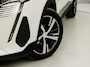 Peugeot 3008 1.2 PureTech GT-Line Automaat (APPLE CARPLAY, GROOT NAVI, 360 CAMERA, LEDER, STOELVERWARMING, ADAPTIVE CRUISE, SPORTSTOELEN, GETINT GLAS, TREKHAAK, NIEUWSTAAT)