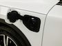 Volvo XC40 1.5 T4 Recharge R-Design 211Pk Automaat (PANORAMADAK, ZWART HEMEL, MEMORY SEAT, APPLE CARPLAY, CAMERA, SPORTSTOELEN, LEDER, ELEK ACHTERKLEP, NIEUWSTAAT)
