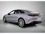 Mercedes-Benz C-klasse 400 4MATIC Launch Edition 94 kWh | Nightpakket | Rijassistentiepakket Plus | Sportstoelen pakket | Trekhaak | Vast panoramadak | URBAN GUARD | AMG-velgen (20 inch) 10 dubbelspaaks |