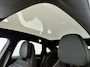 Mercedes-Benz C-klasse 400 4MATIC Launch Edition 94 kWh | Nightpakket | Rijassistentiepakket Plus | Sportstoelen pakket | Trekhaak | Vast panoramadak | URBAN GUARD | AMG-velgen (20 inch) 10 dubbelspaaks |