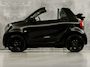 smart EQ Fortwo Sport 18 kWh (BRABUS LEDER, BRABUS VELGEN,  BLACK PACK, STOELVERWARMING, CLIMATE, CRUISE, BLUETOOTH, NIEUWSTAAT)